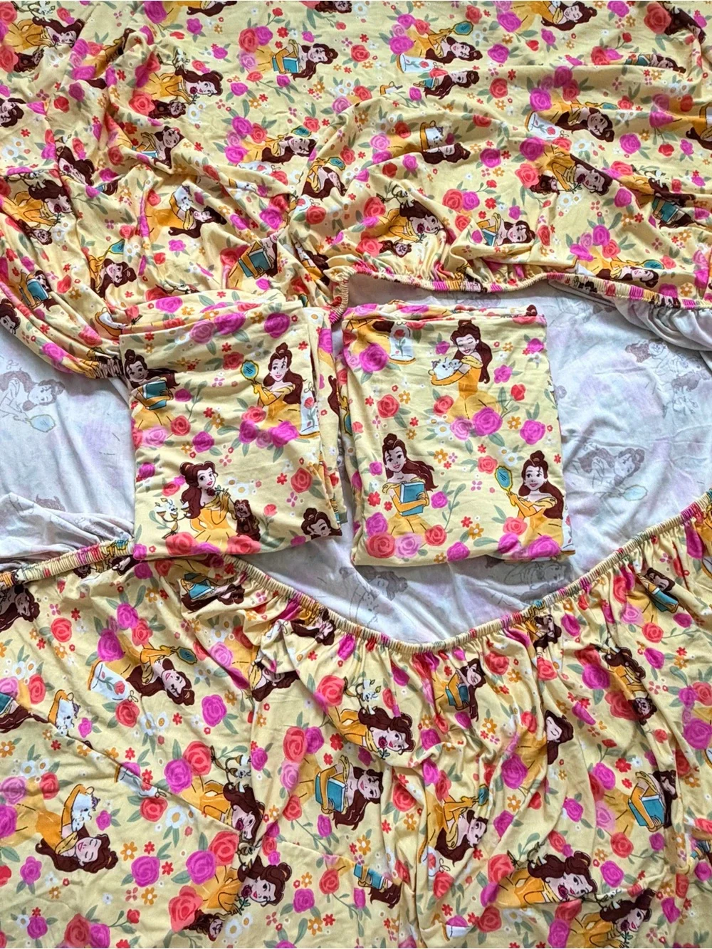 LS Disney princess belle Bamboo Custom Queen Bed fitted Sheet with 2 pillowcases